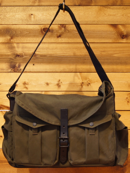 Harvey Messenger Bag