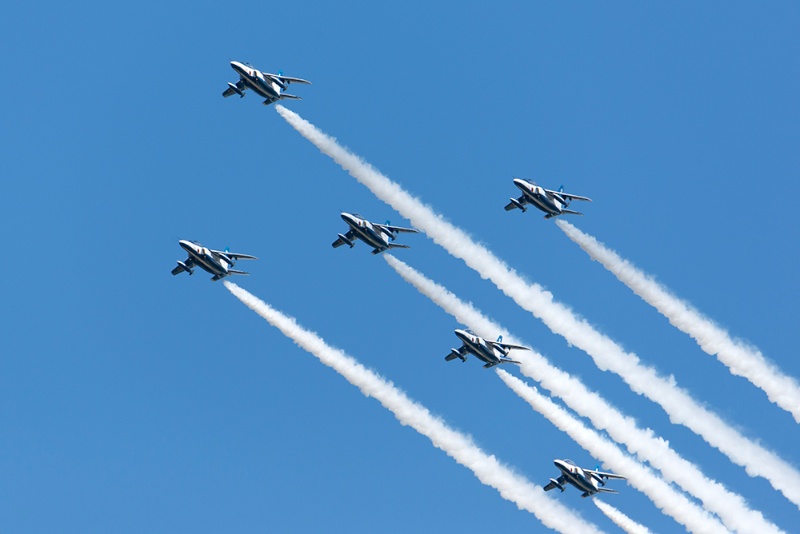 グランドクロス隊形。雲のない部分の空は抜けるように青く気持ちが良かったです