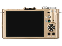 クラシックカメラ風のミラーレス機「PENTAX Q-S1」 - デジカメ