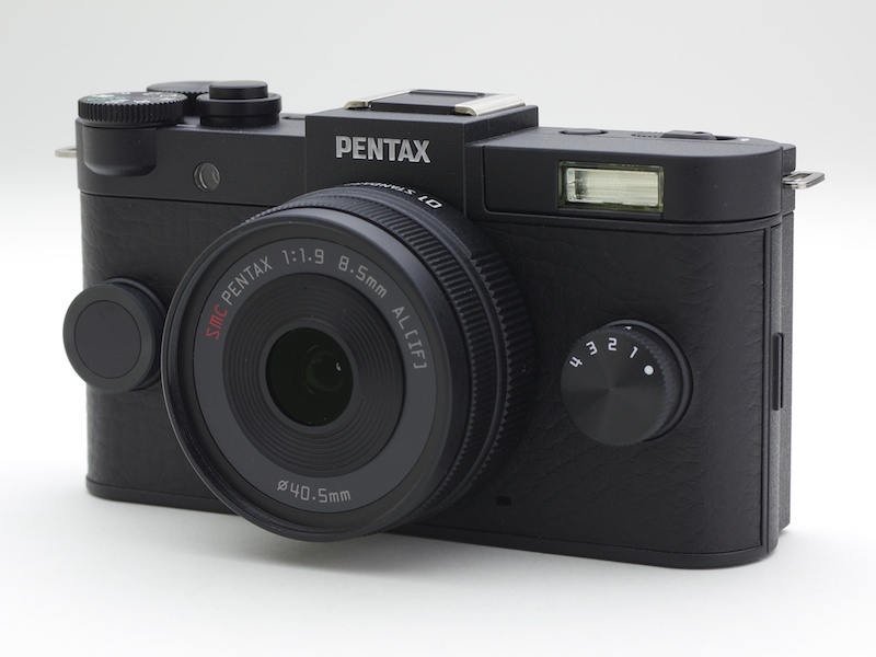 こちらがオーダーカラー受注サービス専用のグレイニーブラックを装着した状態