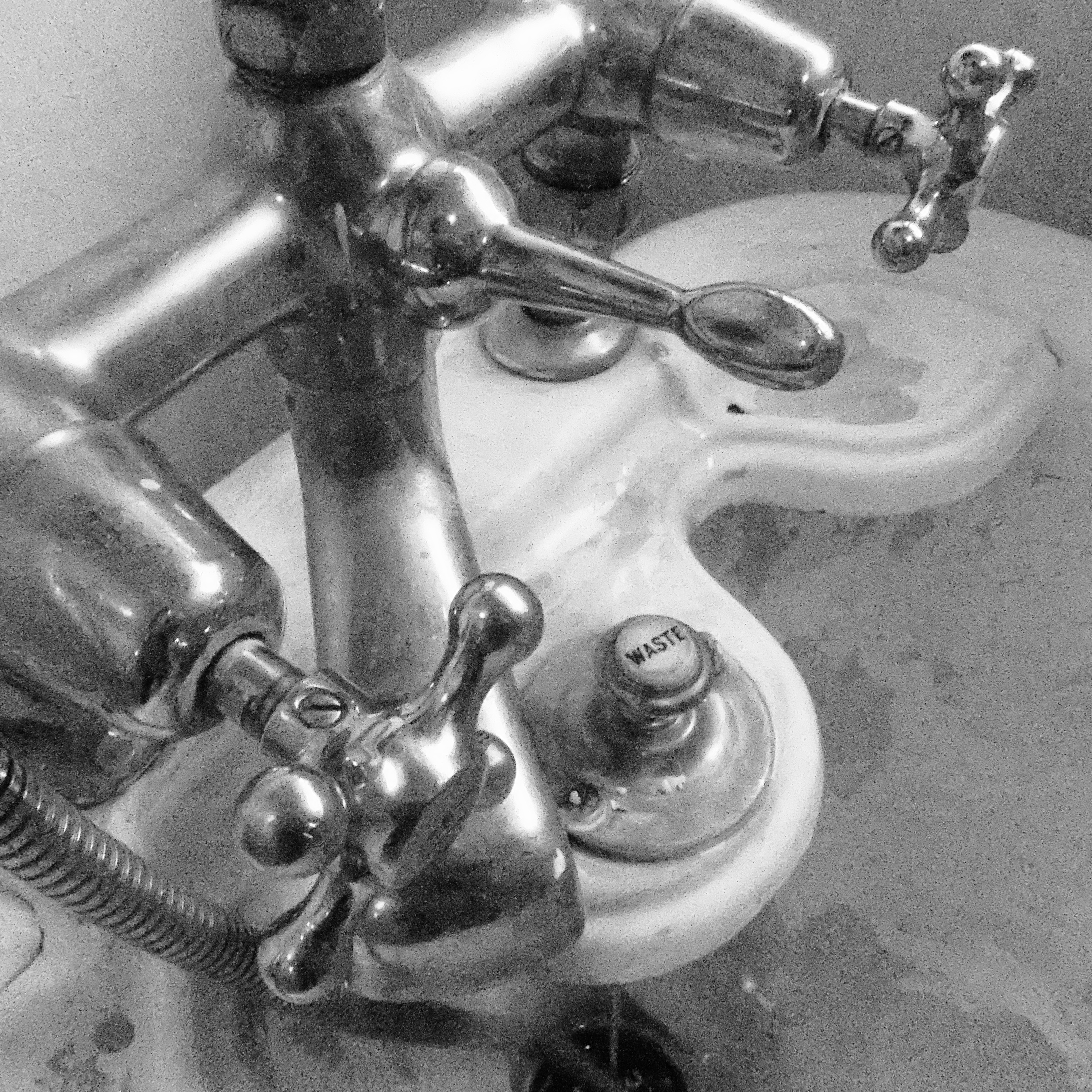 1/26秒 / F11 / ISO12800 / 絞り優先AE / 6.4mm