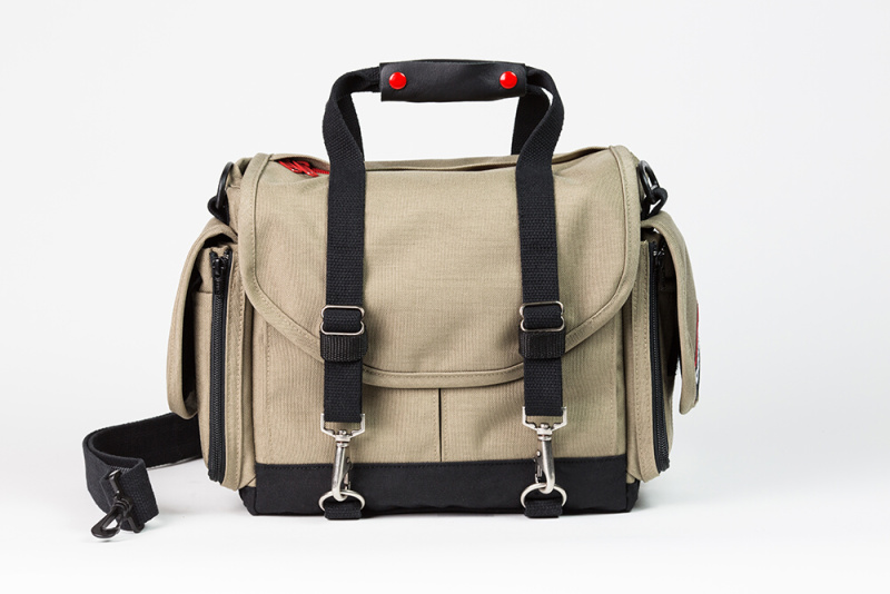 ディレクターコーデュラ（ストーン/ブラック）