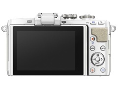 自分撮り機能を強化した「OLYMPUS PEN Lite E-PL7」 - デジカメ Watch