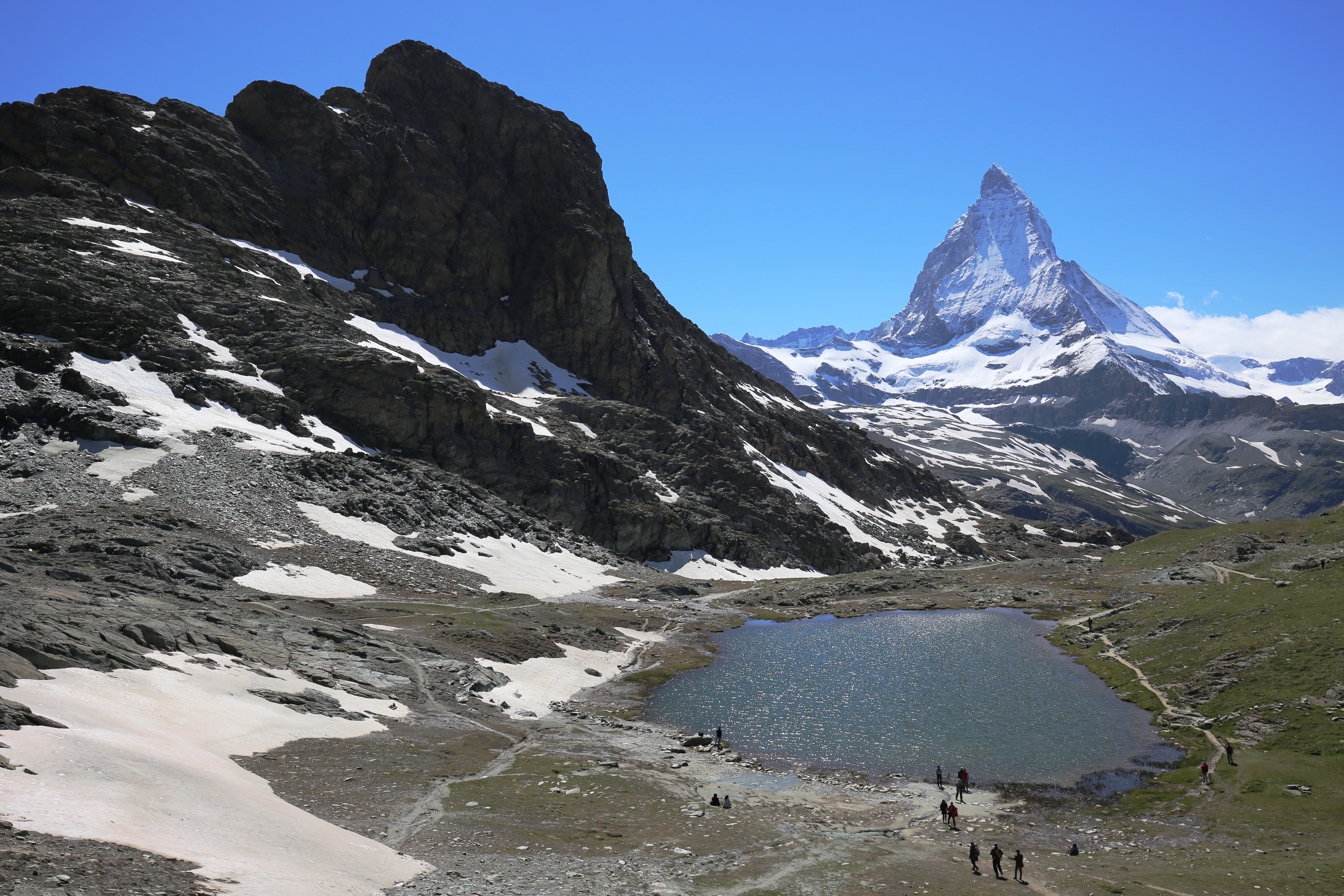 EOS 6D／EF16-35mm F4L IS USM／絞り優先AE／ISO200／F8／1/1,250／-0.3EV／WB:オート／35mm