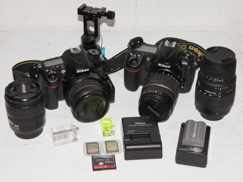 Nikon D7000 デジタル一眼レフカメラ バッグ付き Nikon D7000 カメラ