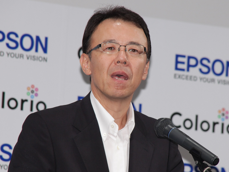 エプソン販売 代表取締役社長の佐伯直幸氏