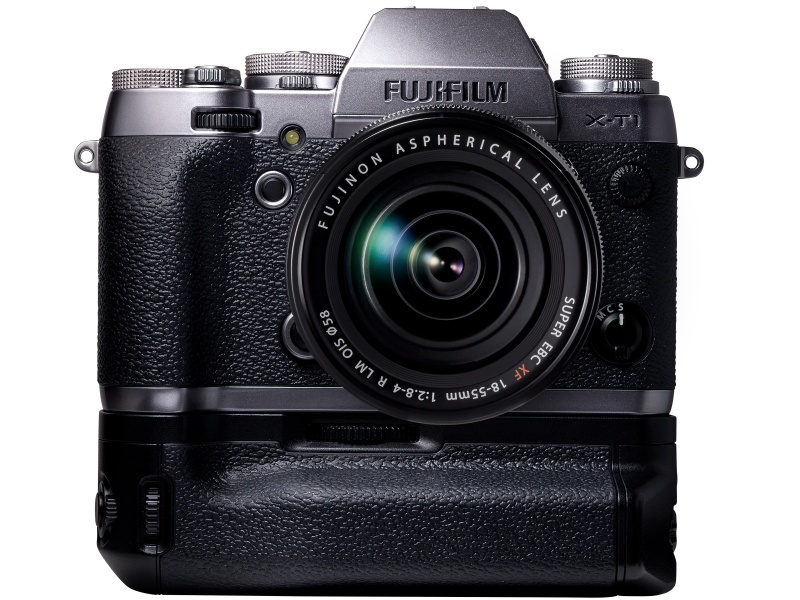 縦位置バッテリーグリップ「VG-TX1」の装着例