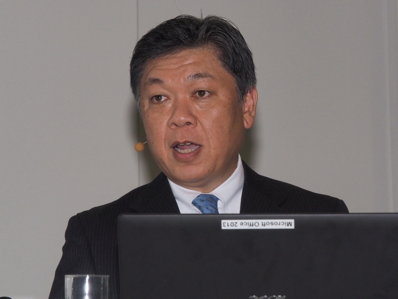 オリンパスイメージングの小川治男氏