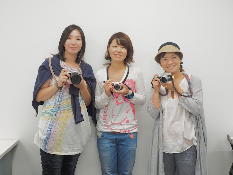 左から講師の金森玲奈先生、田川梨絵先生、川野恭子先生。お三方はいろいろなイベントで顔を合わせることが多いらしく、仲よしのご様子。