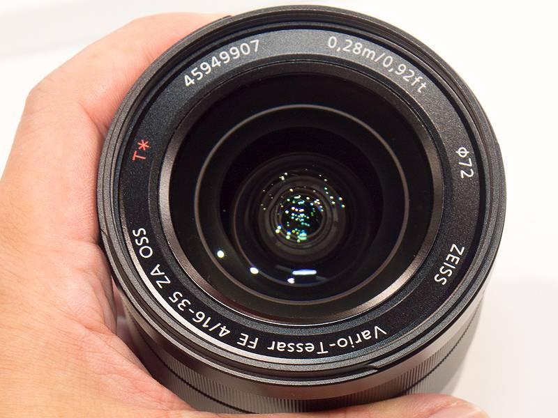 Vario-Tessar T* FE 16-35mm F4 OSS