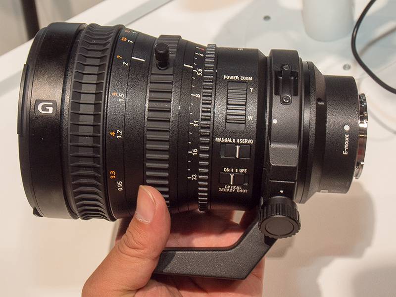 FE PZ 28-135mm F4 G OSS