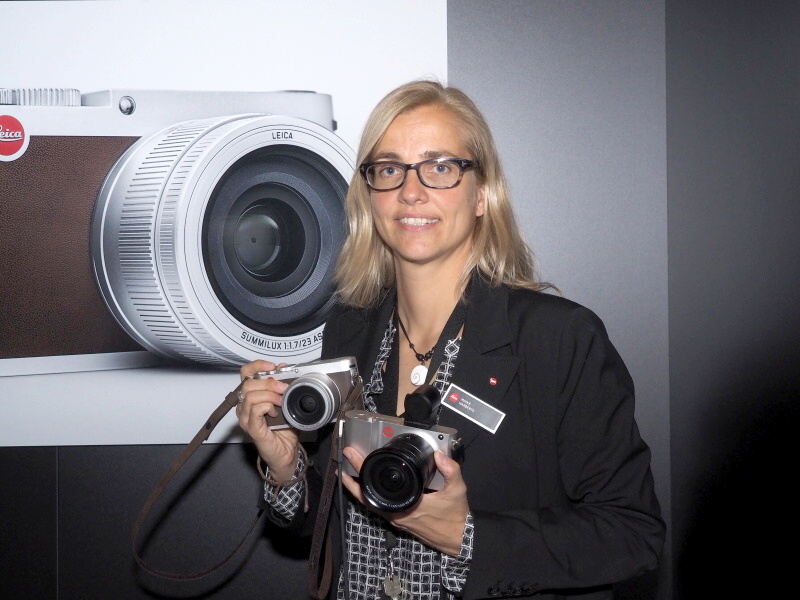 Maike Harberts氏。ライカTとXシリーズを担当する。フォトキナ2012で登場した“X2ポールスミス”も彼女が手がけた