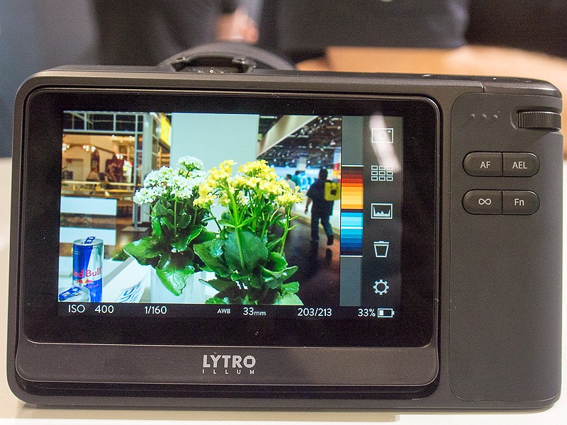 撮影後の再生画面。タッチパネルでタッチしたところにピントが合う