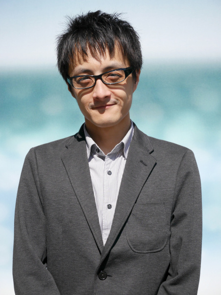 撮像センサーはAPS-Cサイズより小さなマイクロフォーサーズ規格のカメラでも、バッチリ背景が大きくボケたポートレートが撮れた