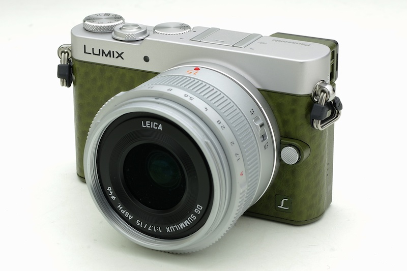 発売済みの大口径単焦点レンズ、LEICA DG SUMMILUX 15mm/F1.7 ASPH.との組み合わせ例