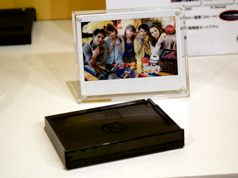 instax WIDEのフィルムパック