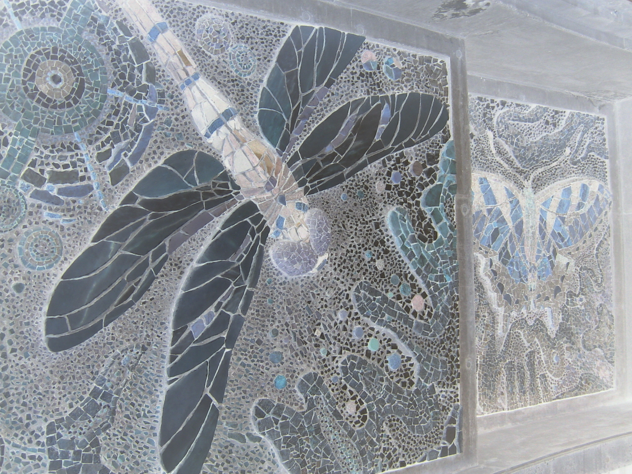 ISO100 / F2.8 / 1/500秒 / ±0EV / 8mm / PFX：ネガアート