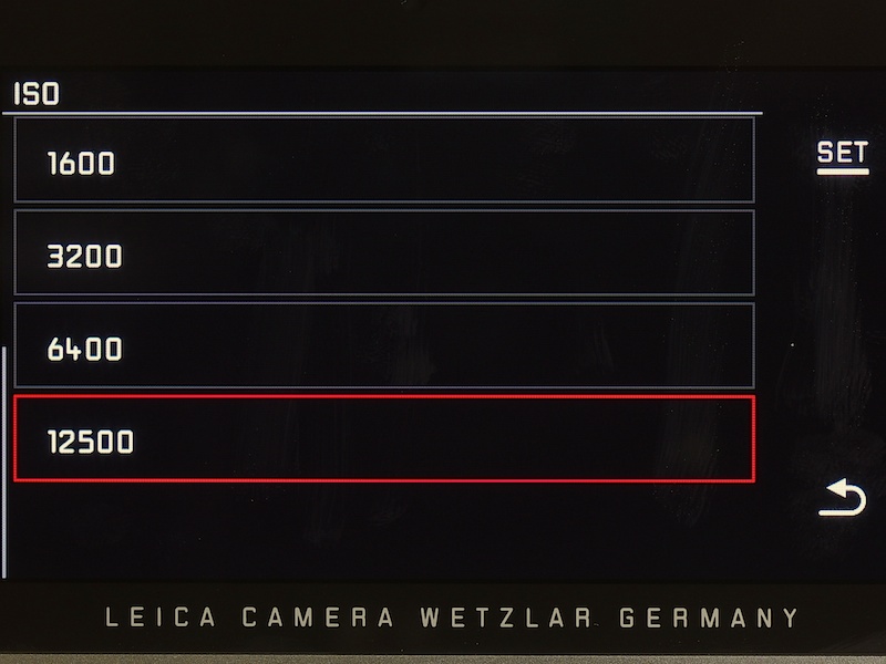 感度はISO100-12500