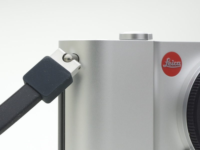 ストラップを装着したところ