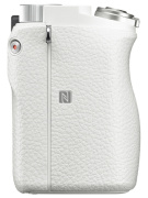 ソニーα6000に“ホワイト”が追加 - デジカメ Watch Watch