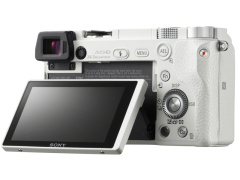 ソニーα6000に“ホワイト”が追加 - デジカメ Watch Watch