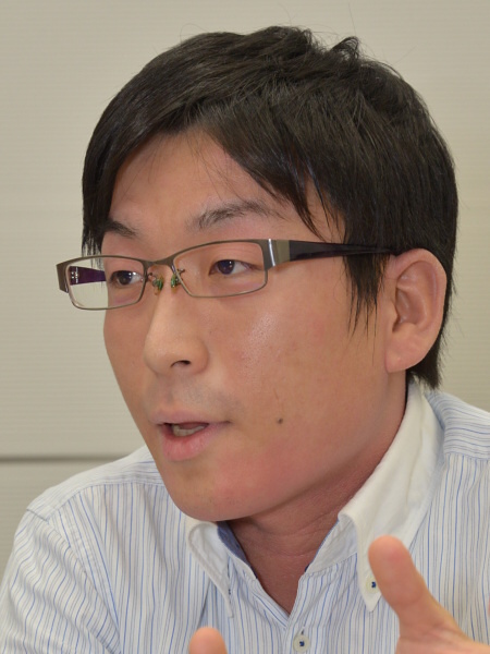 大中達浩氏<br class="">キヤノン株式会社 イメージコミュニケーション事業本部 ICP第二事業部<br class="">「動体の決定的瞬間を逃さないための速さとレスポンスを追求しました」