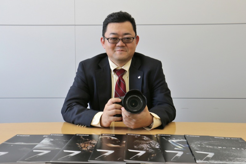 キヤノンマーケティングジャパン株式会社イメージコミュニケーション企画本部カメラ商品企画第一部　小林元課長