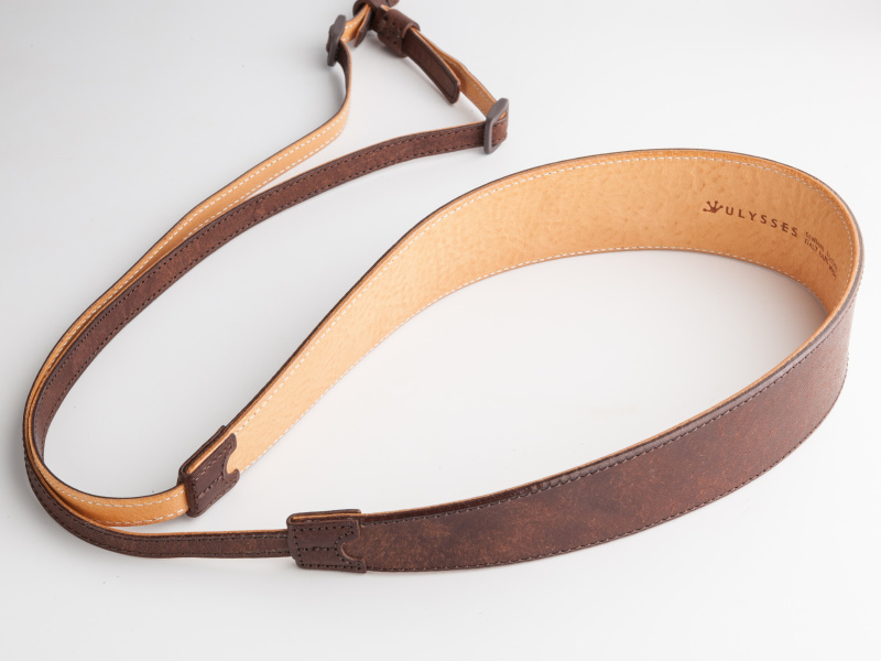 ユリシーズのクラシコ・グランデは9,720円。デザイン変更したリニューアルバージョンだ