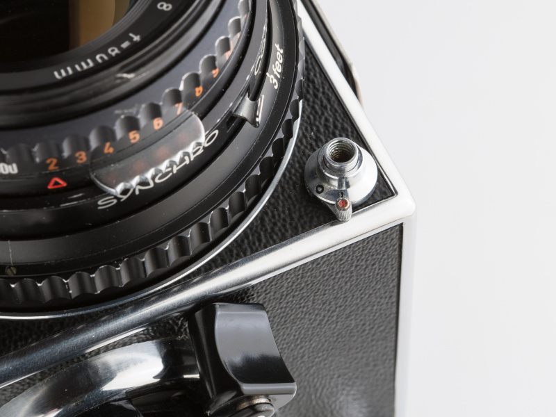 ライブビューモードで使う際は、Bにした上でシャッターボタンをロックすると使いやすい