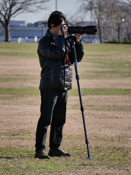 補助脚を外した一脚は、通常の一脚として利用できる。