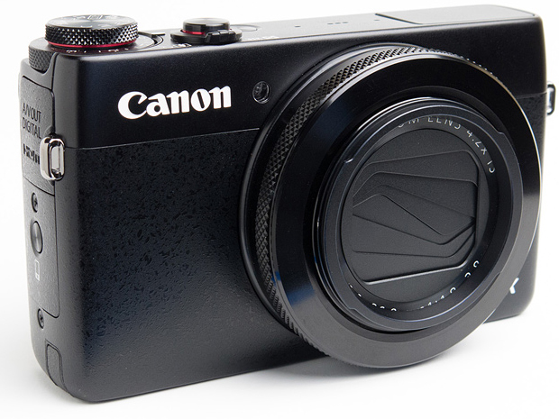 レンズ沈胴時の装着例