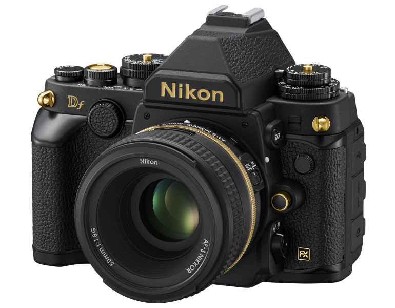 確かにD750ベースだと往年のMF一眼レフ並みの薄さになるかも。でも金属ボディはあきらめないとね…（<a href="http://dc.watch.impress.co.jp/docs/news/20141114_675979.html" class="n" target="_blank">Dfブラック Gold Edition</a>）