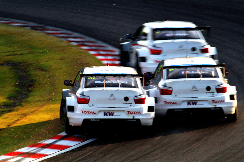 1/125秒 / F9 / ISO100 / キヤノンEOS 7D / 400mm