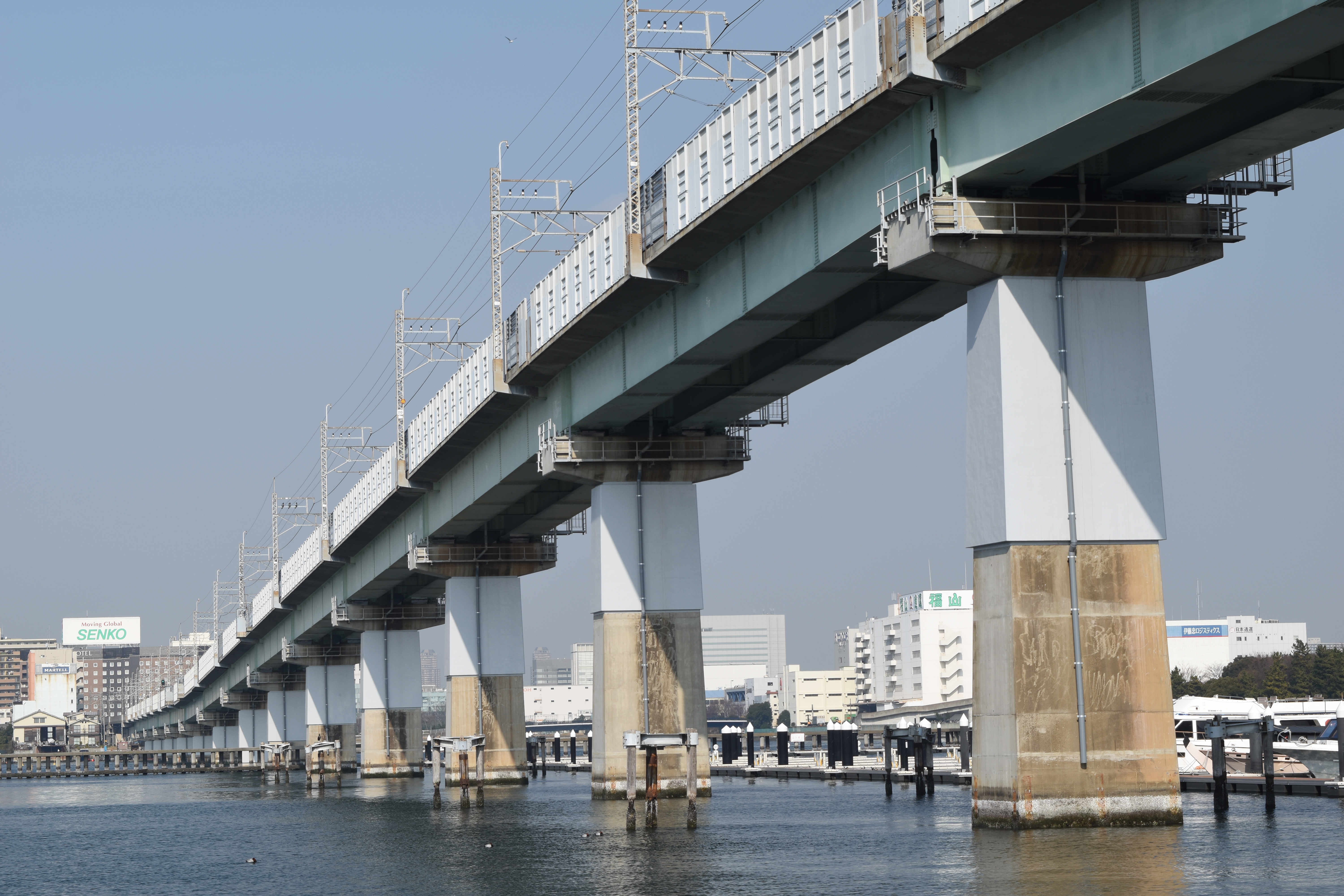 AF-S DX NIKKOR 18-55mm f/3.5-5.6G VR II / 1/60秒 / F11 / ISO100 / 絞り優先AE / 55mm