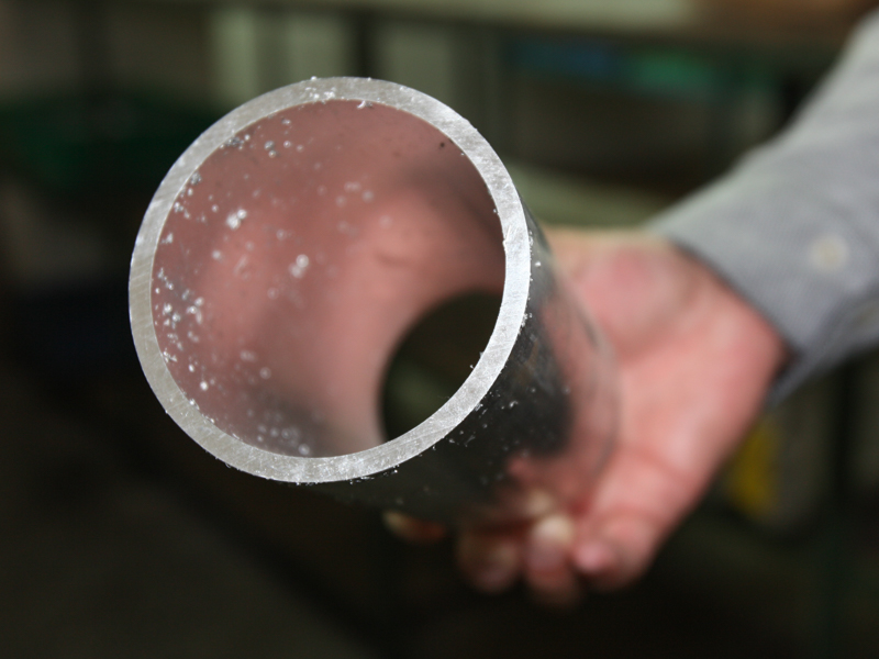 大口径フィルターのパイプはそれだけ大きい