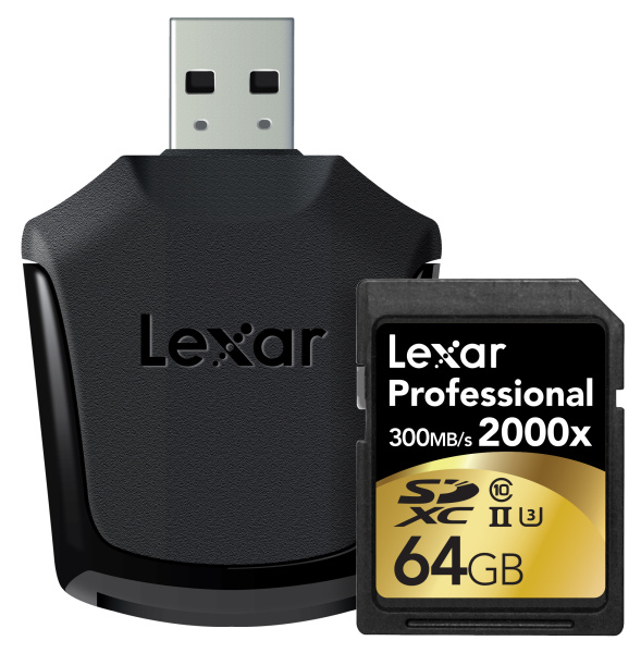 Lexar Professional 2000倍速 SDHC/SDXC UHS-IIメモリーカード。対応リーダーが付属する
