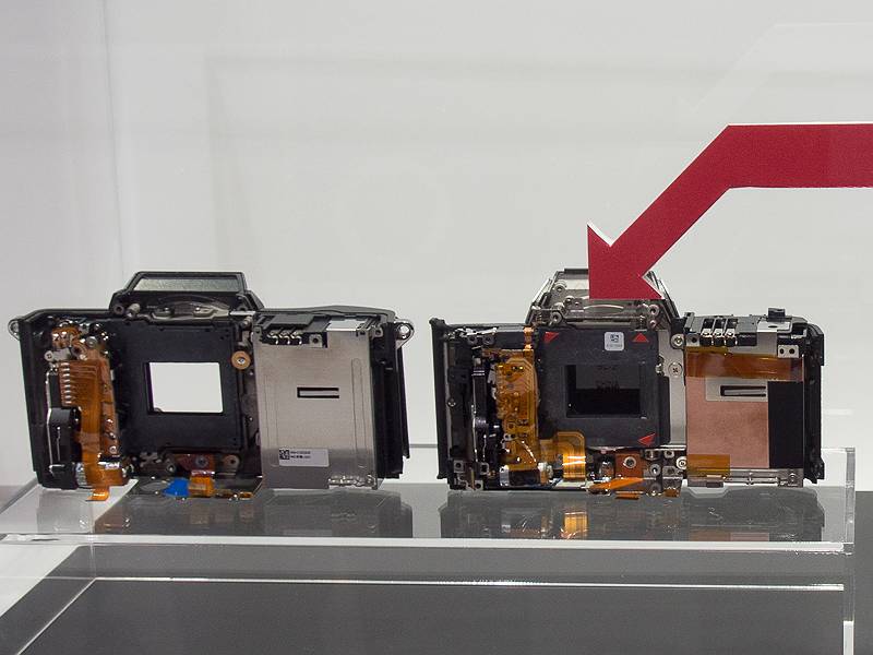 フローティングシャッター機構