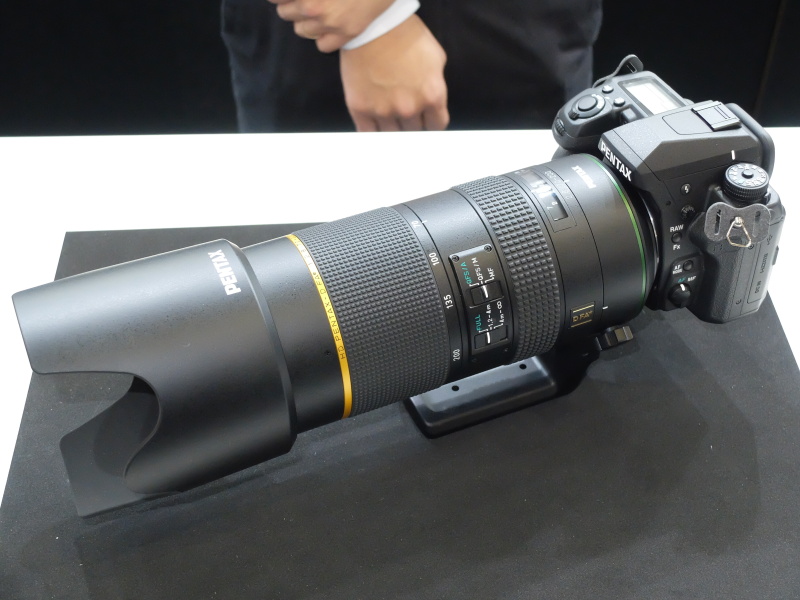 HD PENTAX-D FA★ 70-200mmF2.8ED DC AW