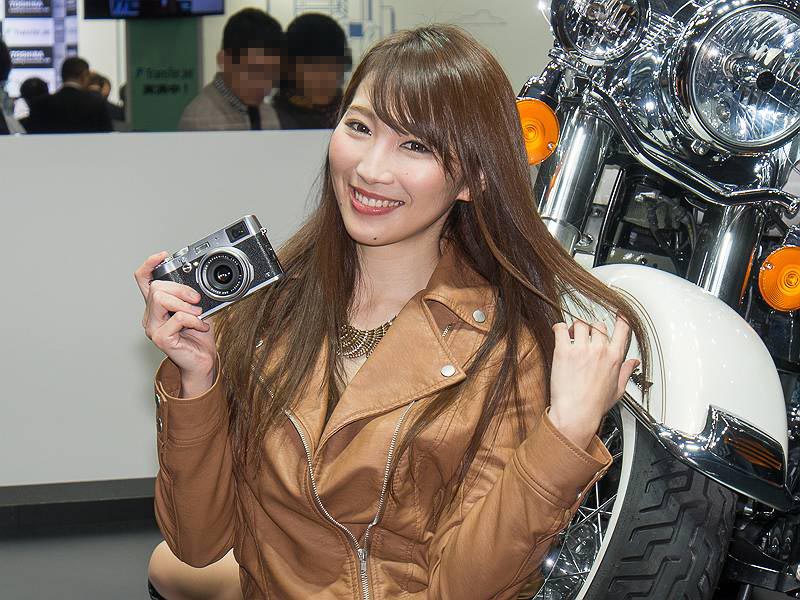 希望するボディとレンズでモデルの試写ができるタッチ&amp;トライコーナー