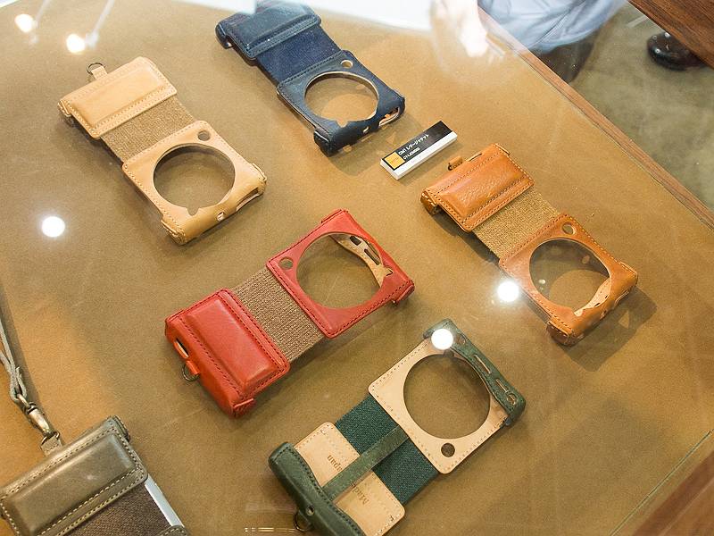 COTTAのCM1用レザーケースとジャケット