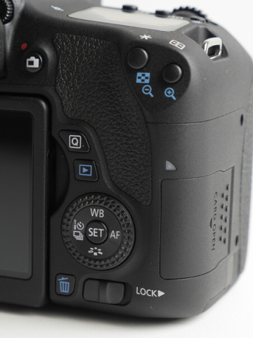 デジタル一眼 Canon EOS Kiss X8i CANON EOS Kiss X8i ボディ 価格比較 - 価格.com