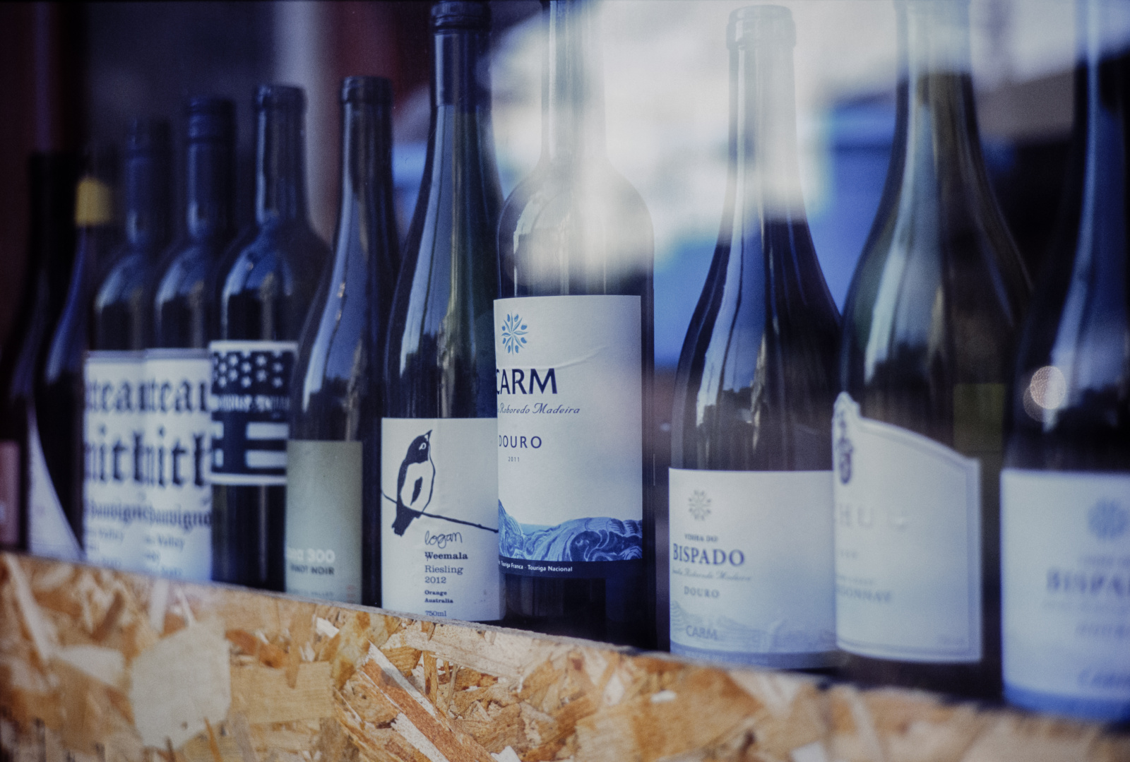 F2.4 / 1/500秒 / フジクロームプロビア100F