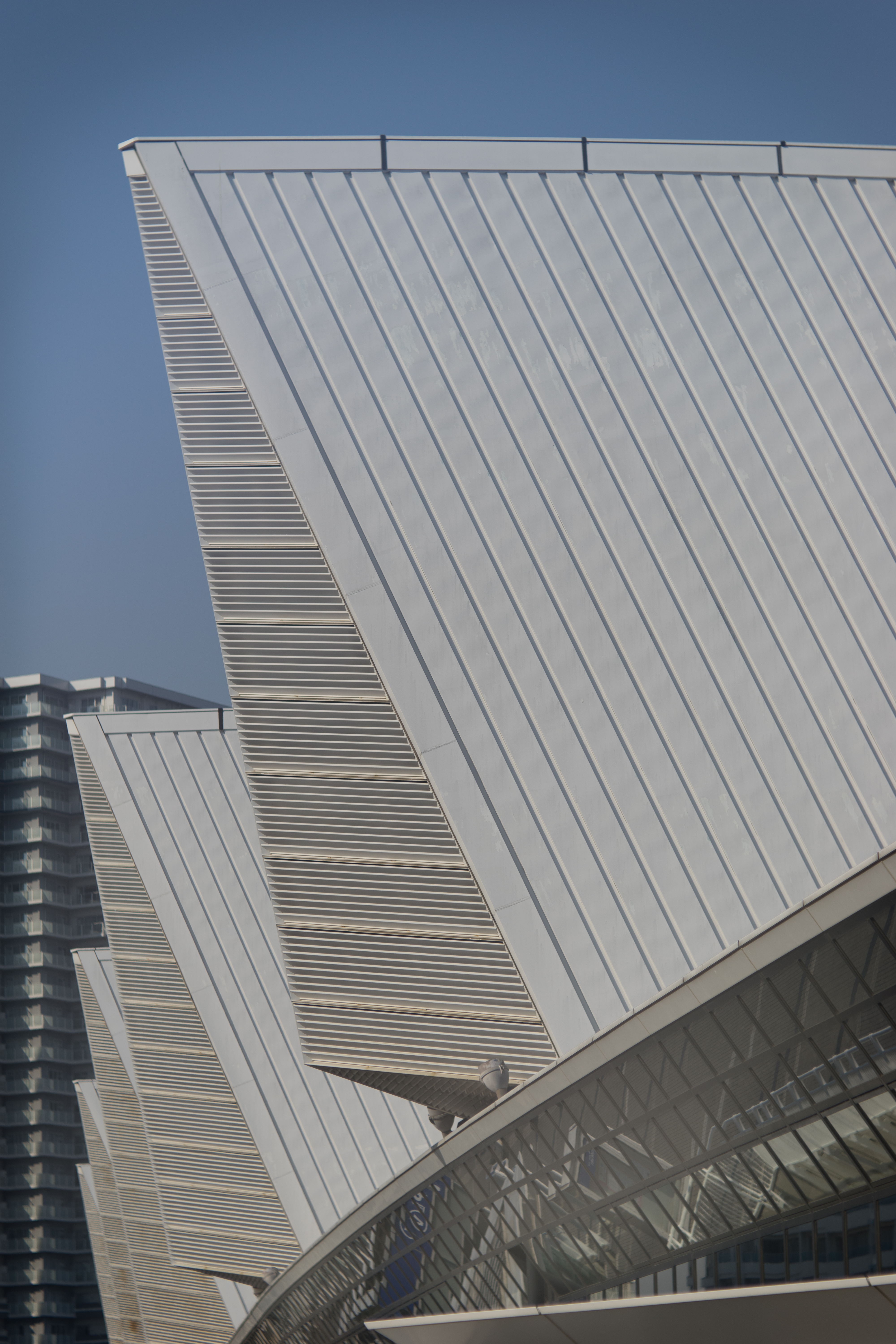 α7 II / Hektor 12.5cm F2.5 / 1/3,200秒 / F4 / +0.7EV / ISO100 / WB:オート