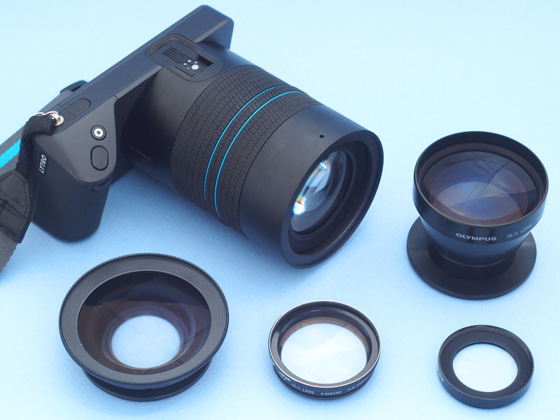 特異なスタイルが目を惹くLYTRO ILLUMは、“ピントが変えられる写真”が撮れるという特殊機能を有するデジタルカメラだ。その機能を最大限に活かすため、レンズはF2ながら30-250mm相当という異例の大口径高倍率ズームを搭載する。今回はこれにマクロ、ワイド、テレ、の各種コンバージョンレンズを組み合わせ、LYTRO ILLUMの未知なる可能性をさらに引き出すことを試みた。