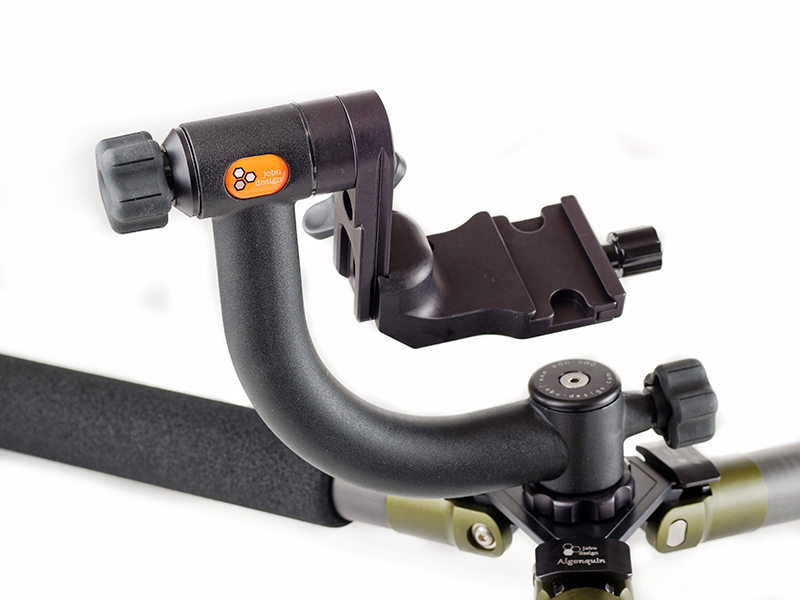 本体アーム及び内部コンポーネントも軽量化され、前モデルから171g軽量した