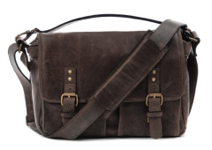 ONA Prince Street ロゴ 型押し カメラバッグ メッセンジャー ONA Prince Street ロゴ 型押し カメラバッグ メッセンジャー