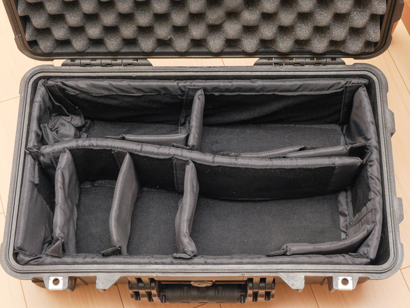 このように、市販の仕切りを活用してレイアウトを作っている