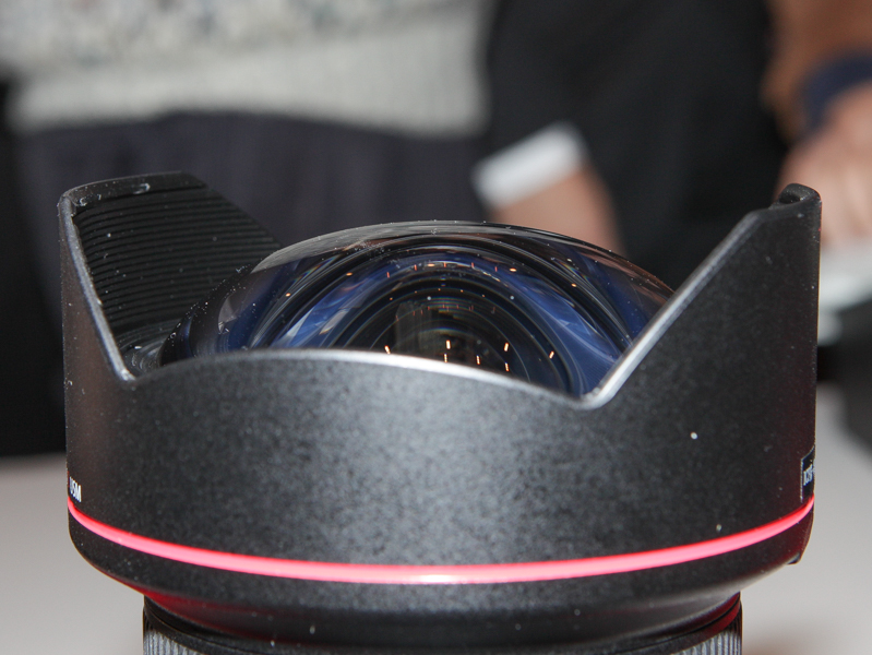 前玉は大きく張り出している