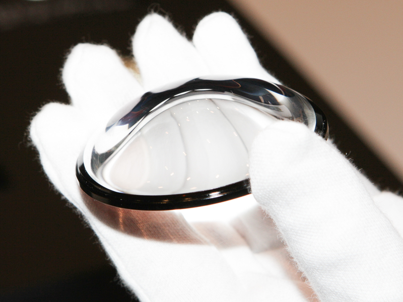 第2レンズは、ガラスモールド非球面レンズではキヤノンで最大