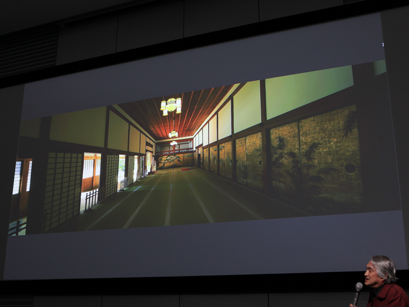 上の写真をトリミングしたもの。ワンショットでパノラマに撮れる